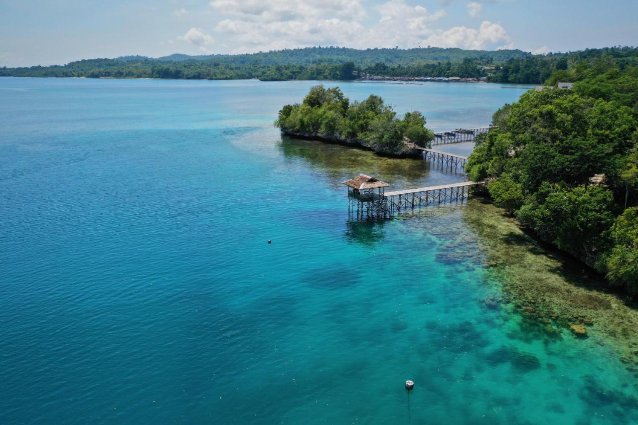 Araya Dive Resort Togean Bomba Eksteriør billede