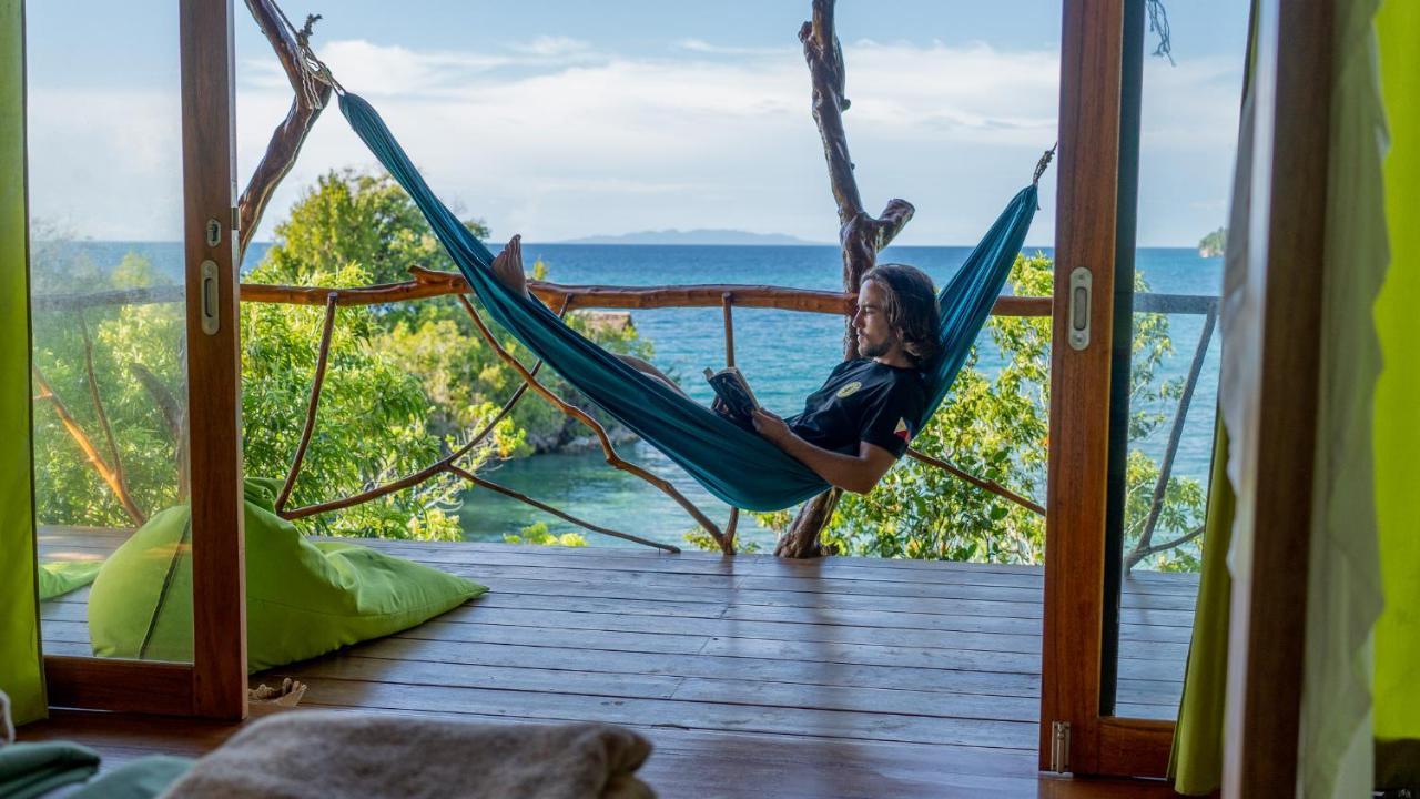 Araya Dive Resort Togean Bomba Eksteriør billede